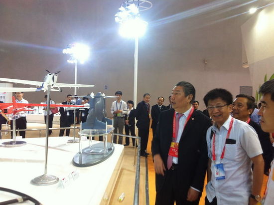 �������ι��к���ҵͨ����Ǣ��չ̨