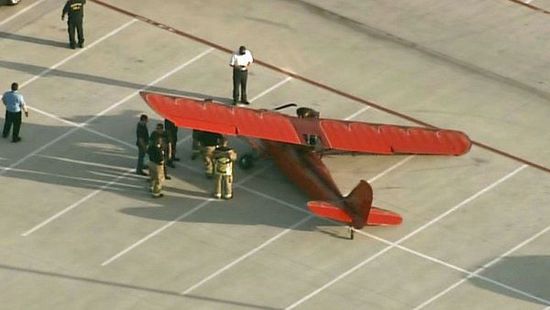 ����&ldquo;����&rdquo; С�ɻ������Ƚ�ͣ������������