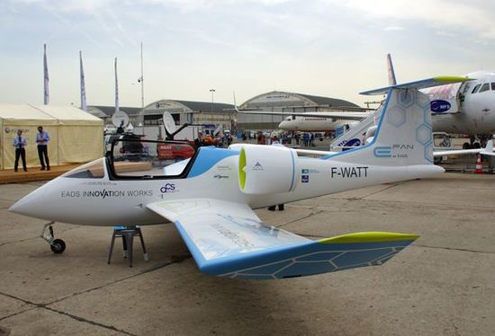 �տ�&ldquo;���綯�ɻ�&rdquo; ����1Сʱ�ɱ���17Ԫ