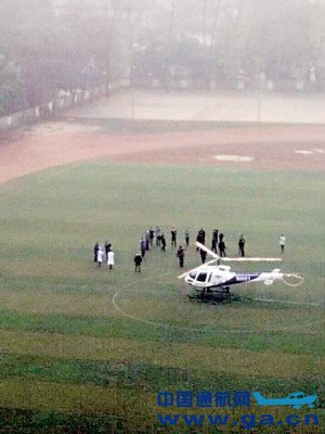 ���콻��У԰�ս�ֱ���� ԭ��Ӧ���ɽ�����