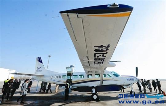 ɽ���׼ݹ���С�ɻ��仧̫ԭ 9���ÿ���λ