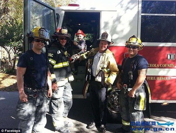 �����Ա��к��������䳡 ������ֱ����������