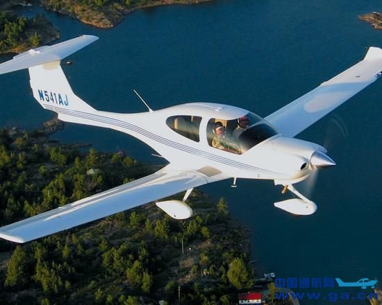 ����ͼ����ʯDA40�ɻ�