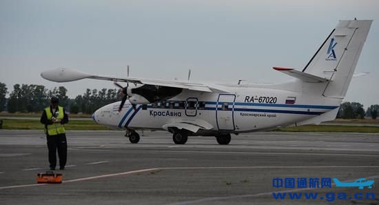 �ݿ�5�������½�ͨ���ṩ20��L-410�̷̳ɻ�