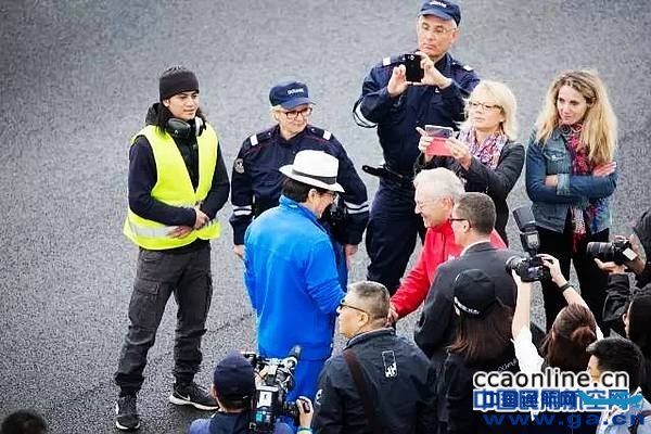 9f8e7760f40f0f3cc0ec9ff965c40075