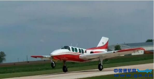 ����ͨ�÷ɻ�δ������ 50�ܷɻ����ۺ�ͬǩ��