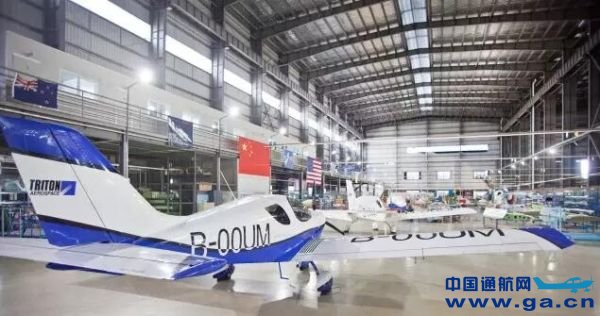 �������ͷɻ���