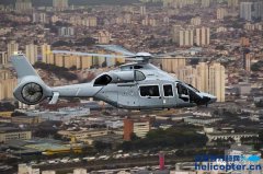 全球首架空客ACH160公务直升机交付用户